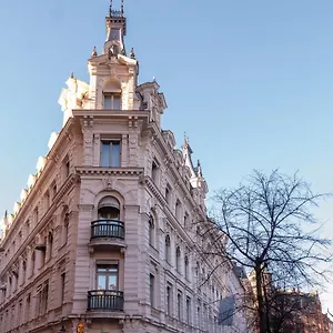 Elite Plaza Suède